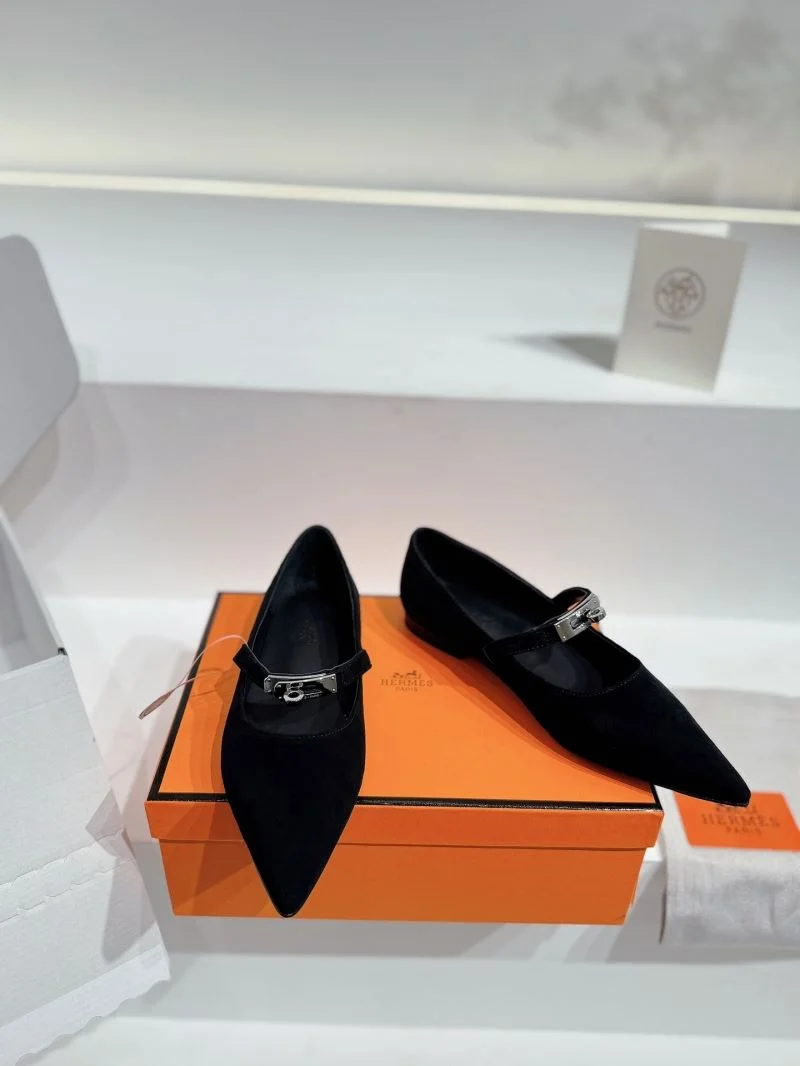 Hermes Low Shoes Contemporary 26702