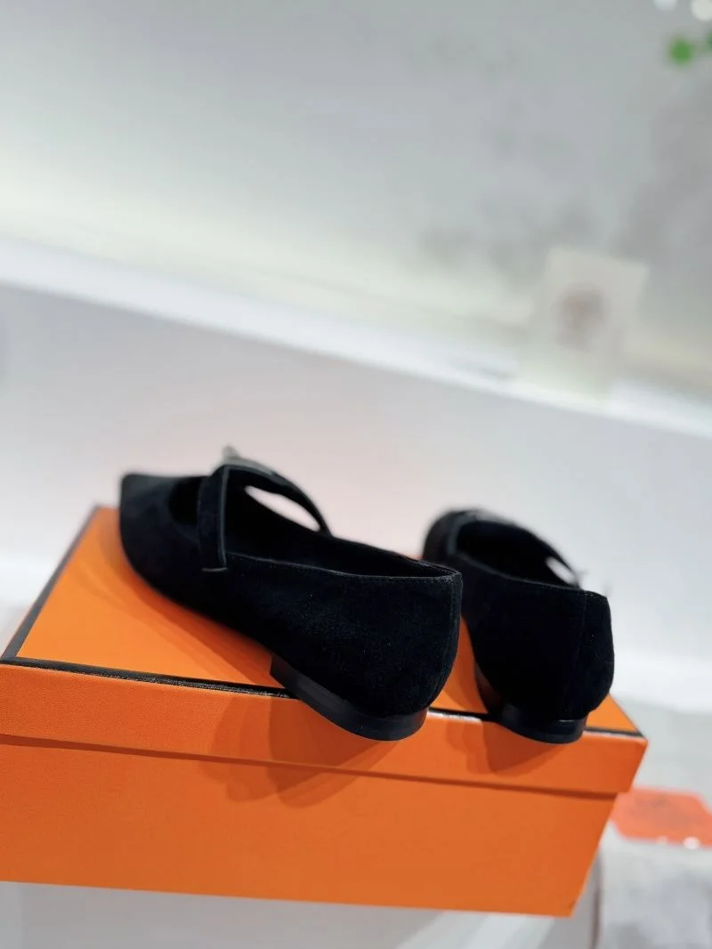 Hermes Low Shoes Contemporary 26702