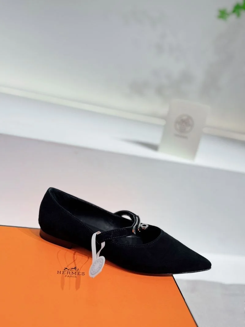 Hermes Low Shoes Contemporary 26702