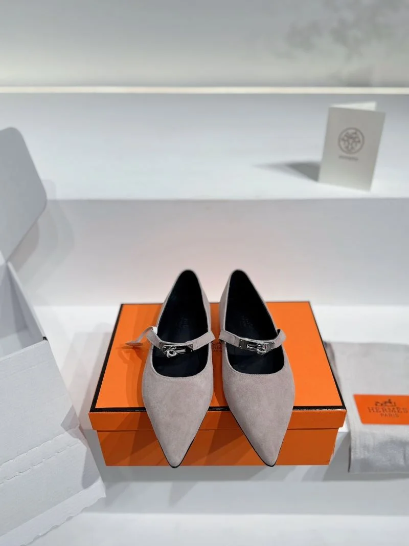 Attractive Hermes Low Shoes 26701