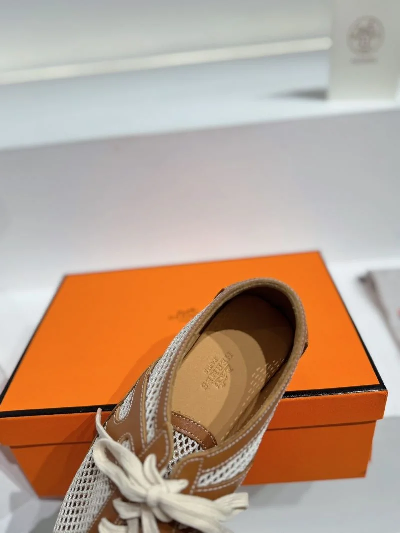 Compact Hermes Low Shoes 26714