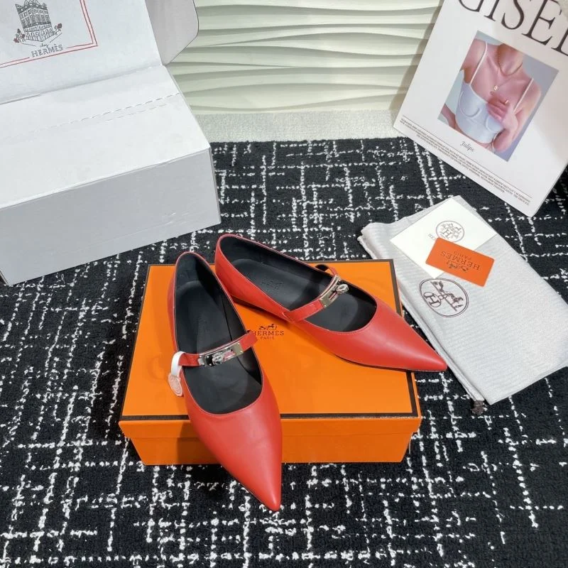 GoAnywhere Hermes Low Shoes 27736