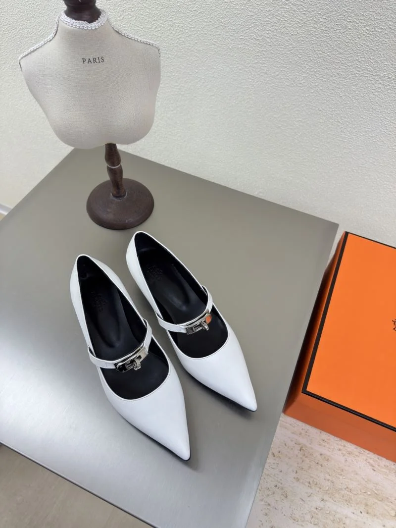 Trendsetting Hermes Low Shoes 27663