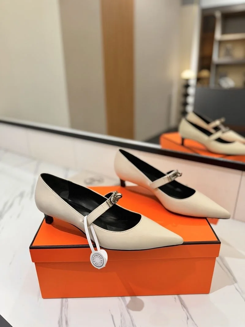 Minimalist Hermes Low Shoes 27656