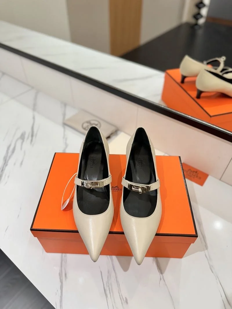 Minimalist Hermes Low Shoes 27656
