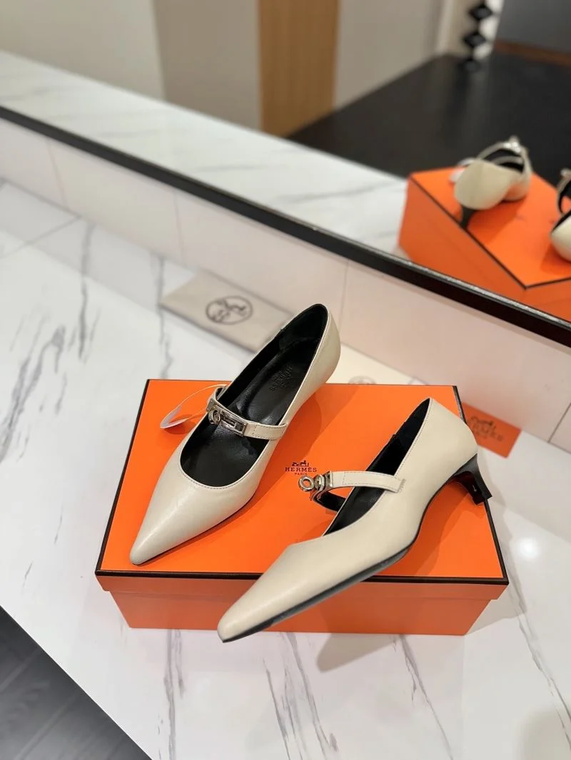 Minimalist Hermes Low Shoes 27656