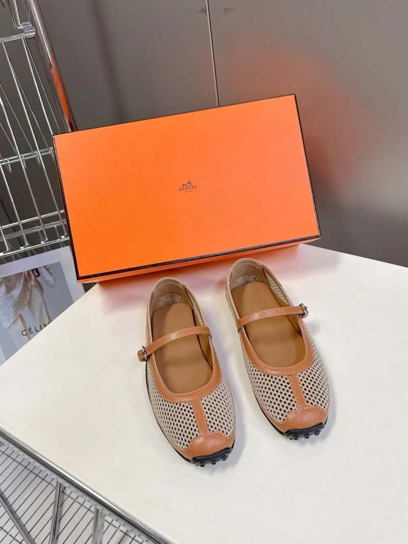 Tailored Hermes Low Shoes 27641