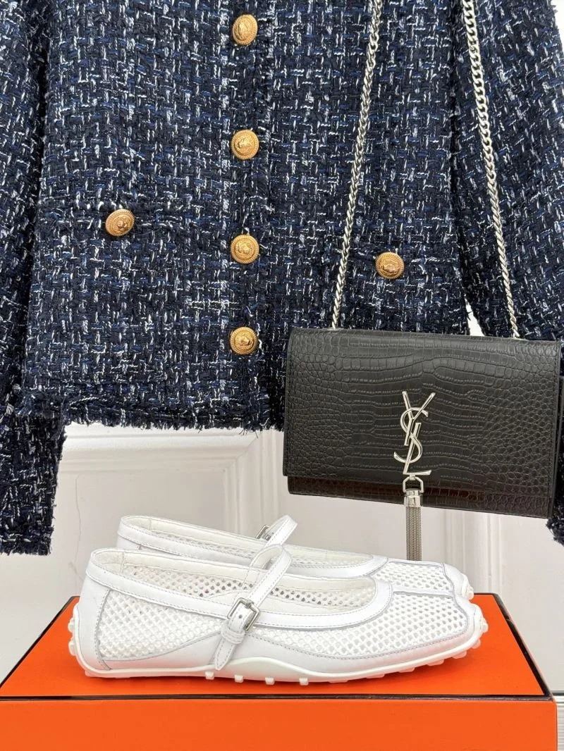 Hermes Low Shoes Unique 27629
