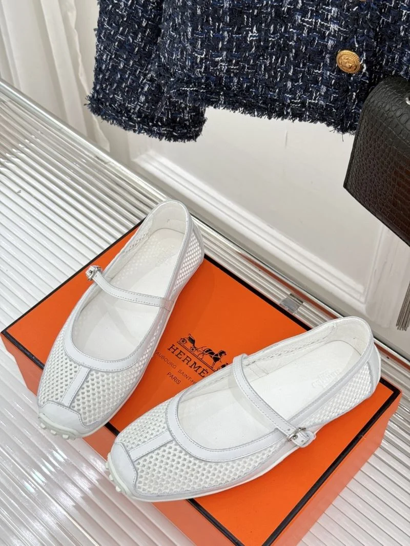 Hermes Low Shoes Unique 27629