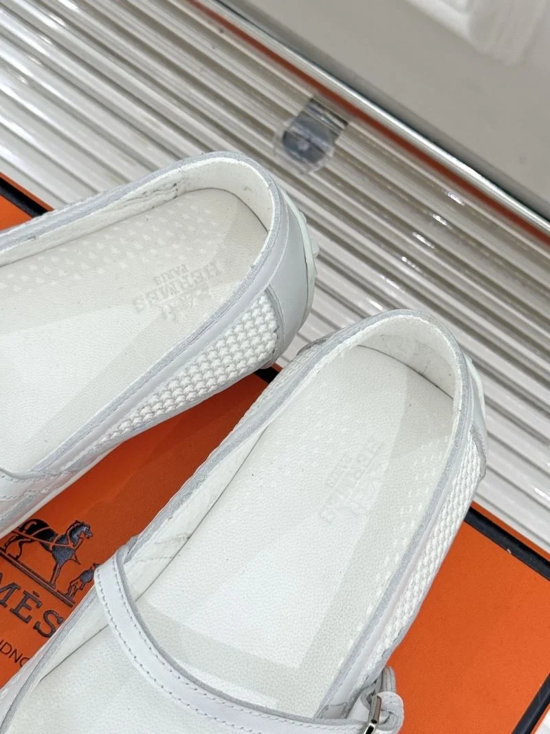 Hermes Low Shoes Unique 27629