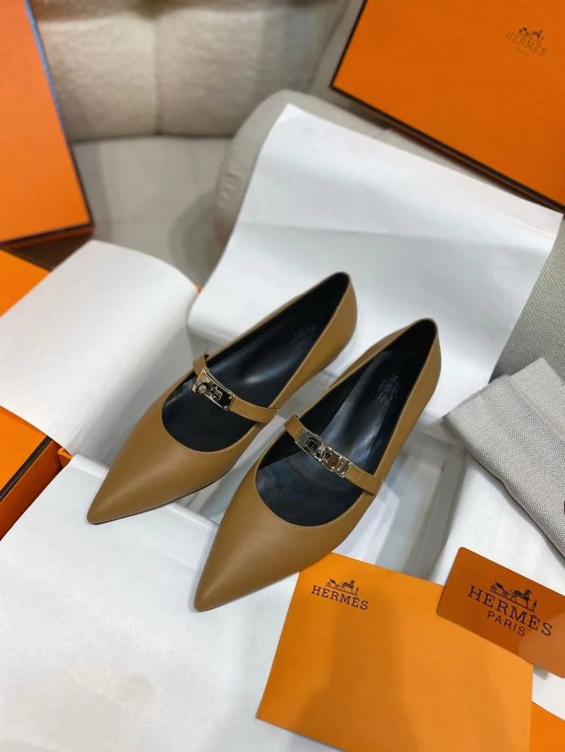 Minimalist Hermes Low Shoes 27649