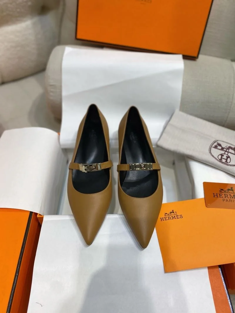 Minimalist Hermes Low Shoes 27649