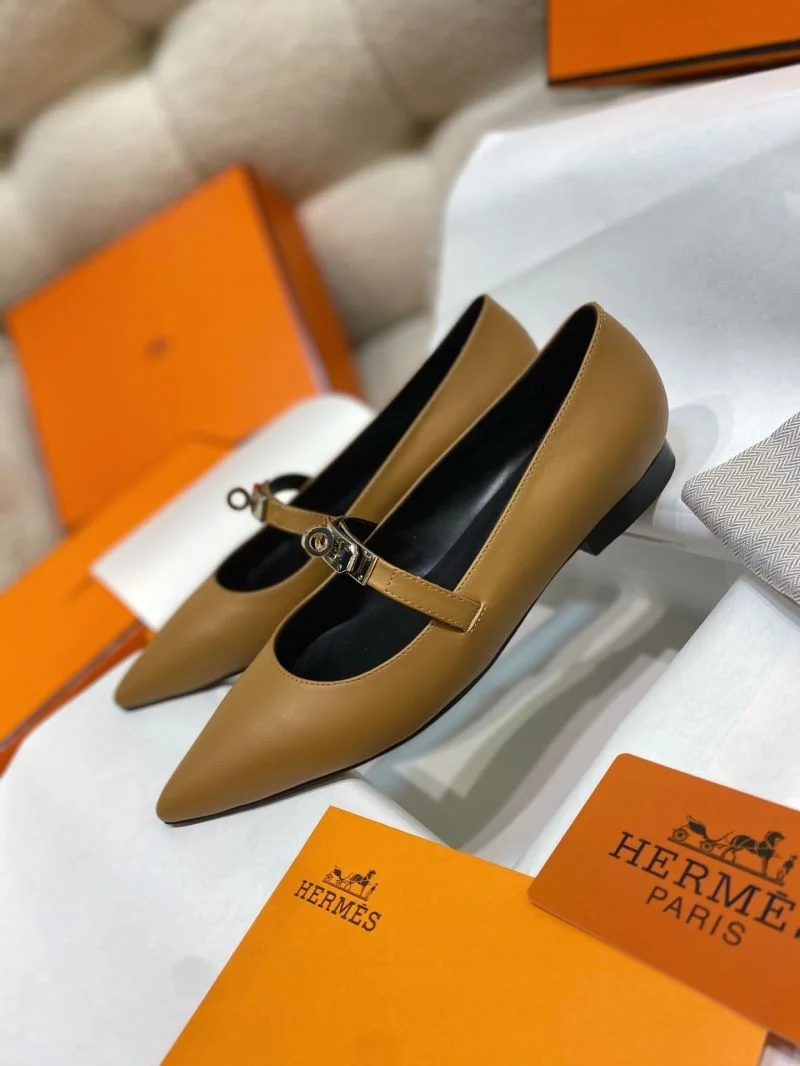 Minimalist Hermes Low Shoes 27649