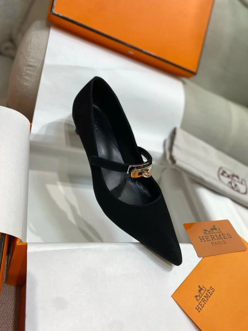 Hermes Low Shoes Colorful 27630