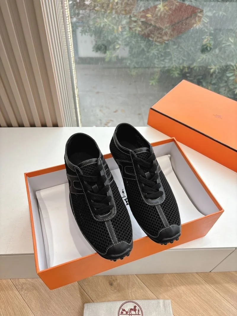 Flexible Hermes Low Shoes 27287