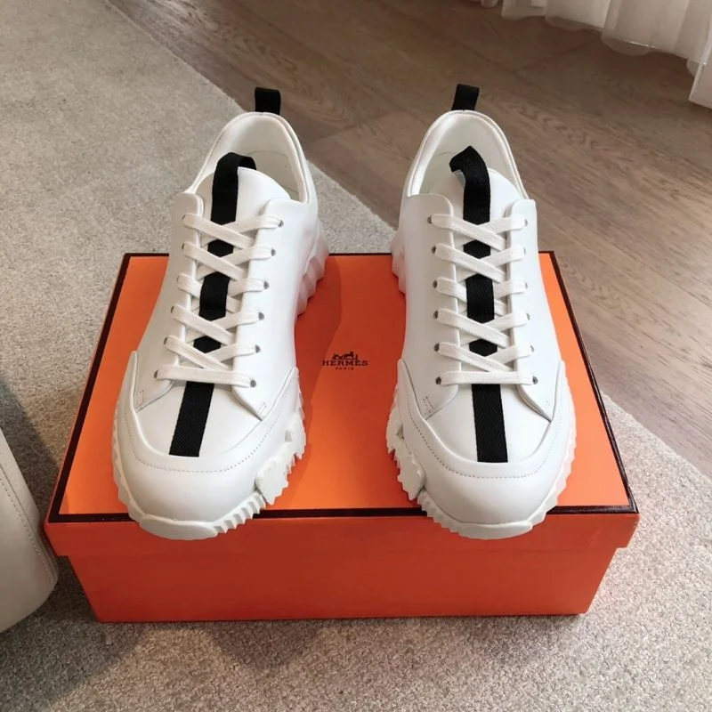 Neat Hermes Low Shoes 27147