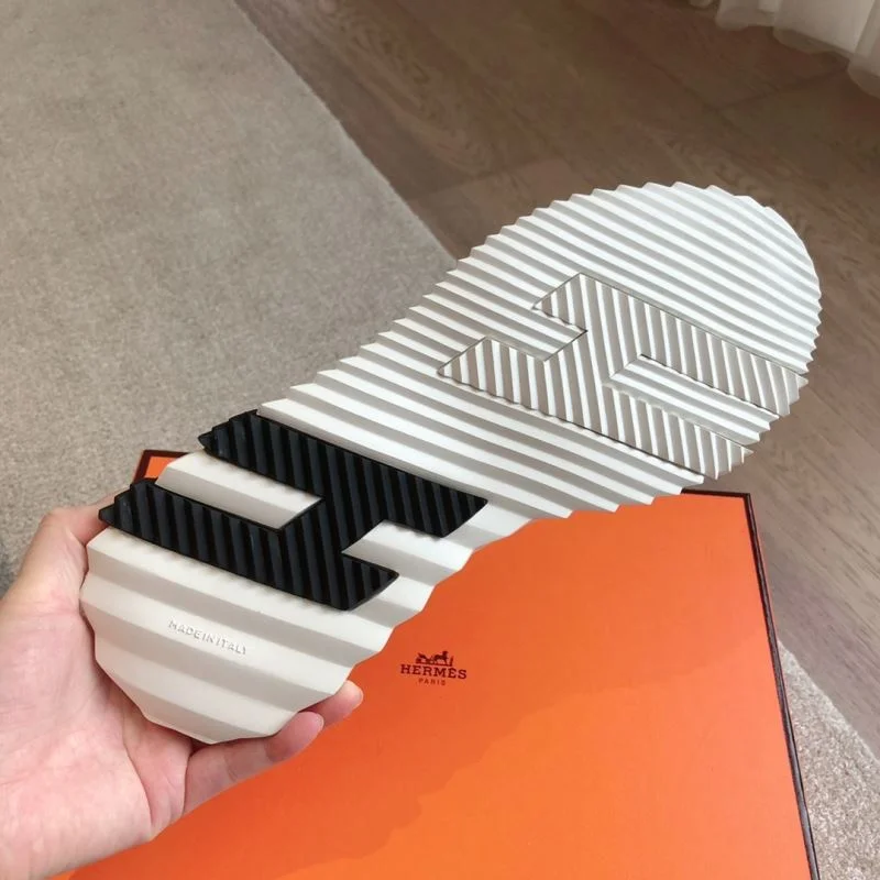 Neat Hermes Low Shoes 27147
