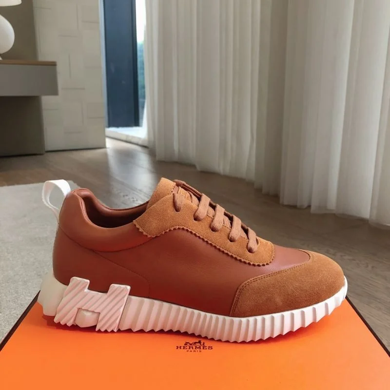 Flexible Hermes Low Shoes 27085
