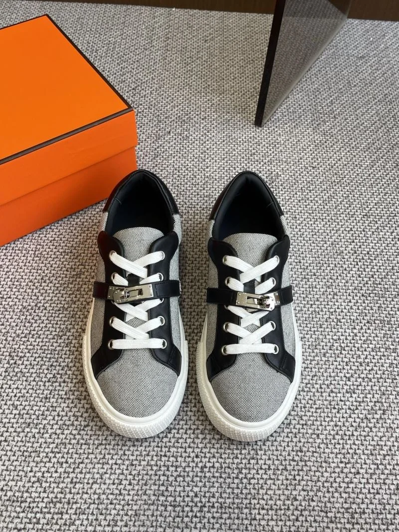 Hermes Low Shoes RelaxedFit 27027