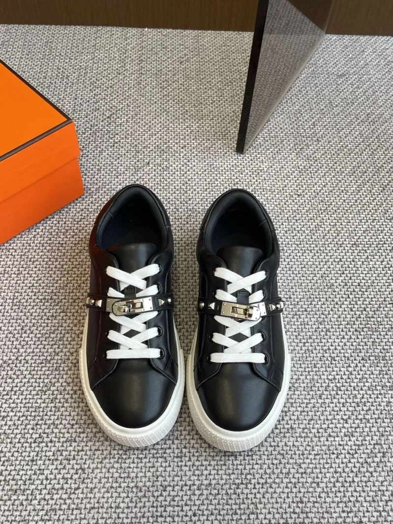 Hermes Low Shoes Versatile 27011