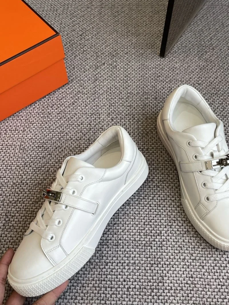 Snug Hermes Low Shoes 27006