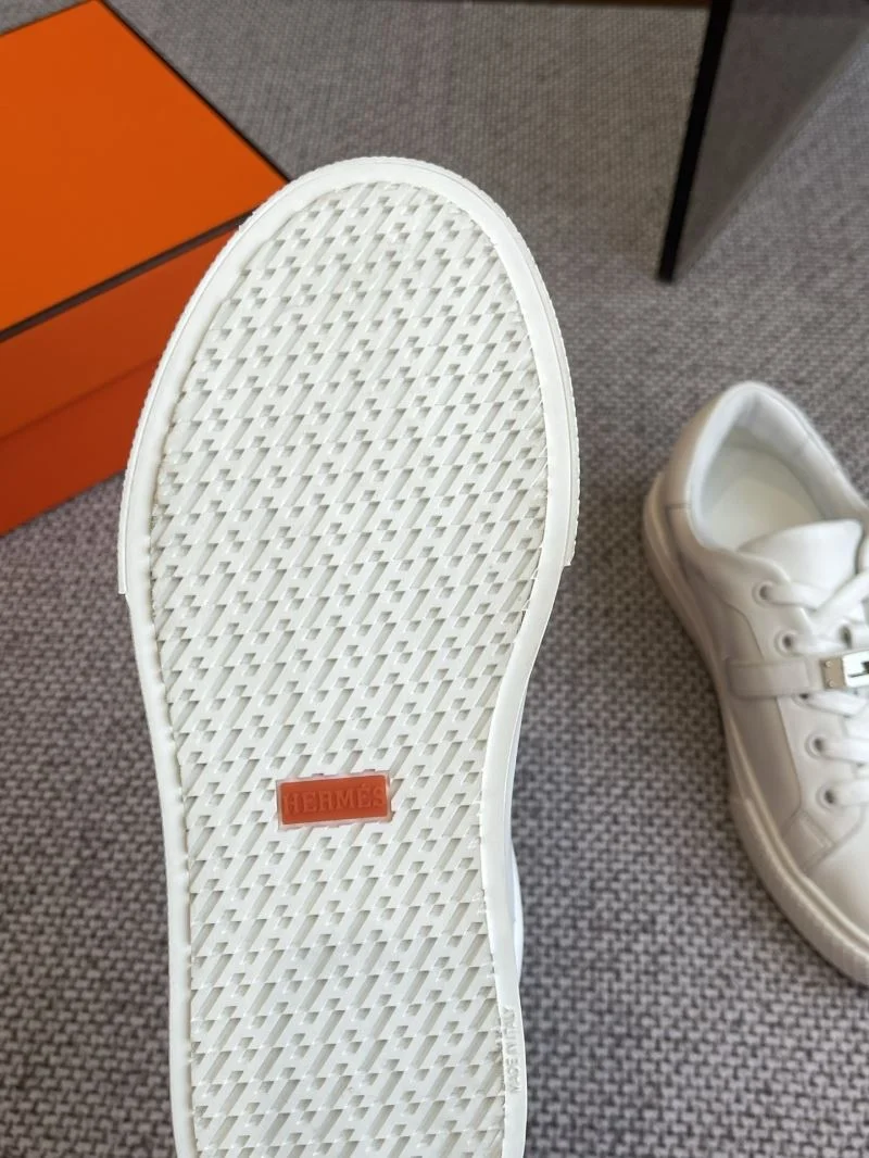 Snug Hermes Low Shoes 27006
