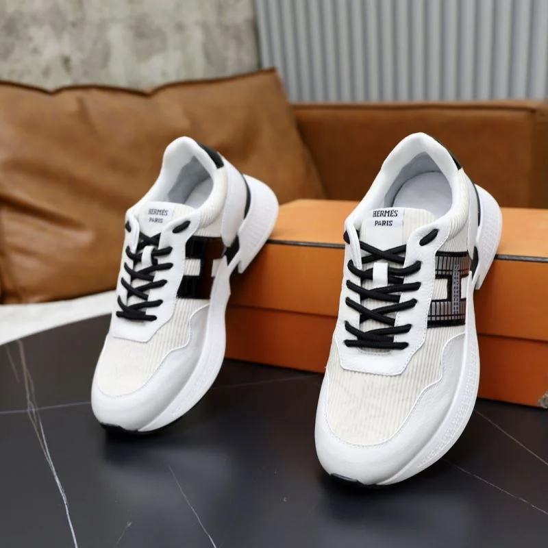 Versatile Hermes Low Shoes 27927