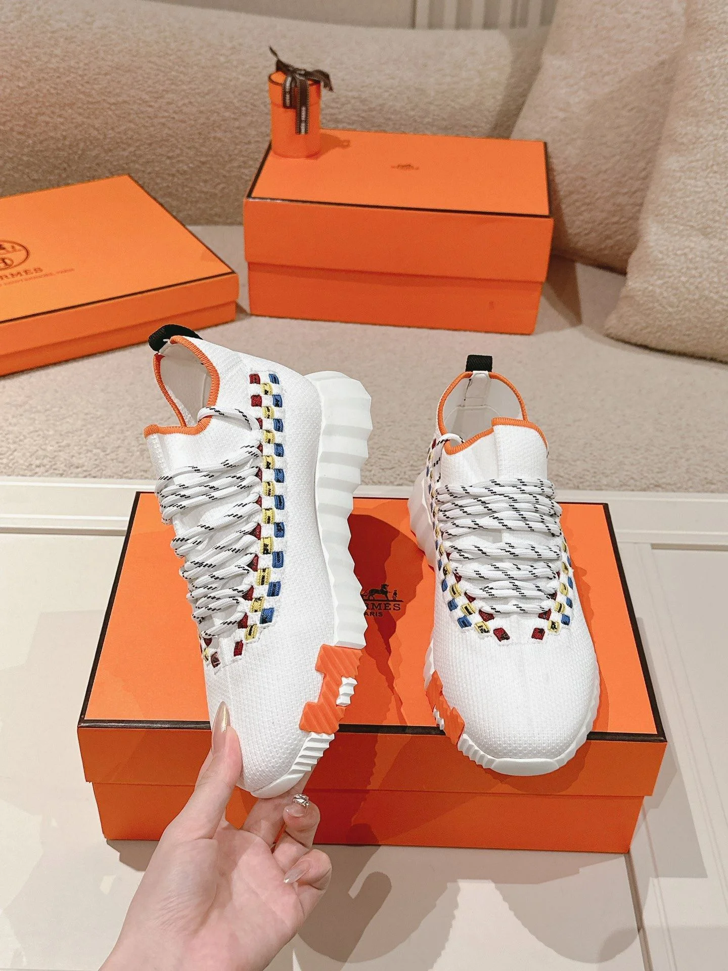 Hermes Low Shoes Versatile 26657