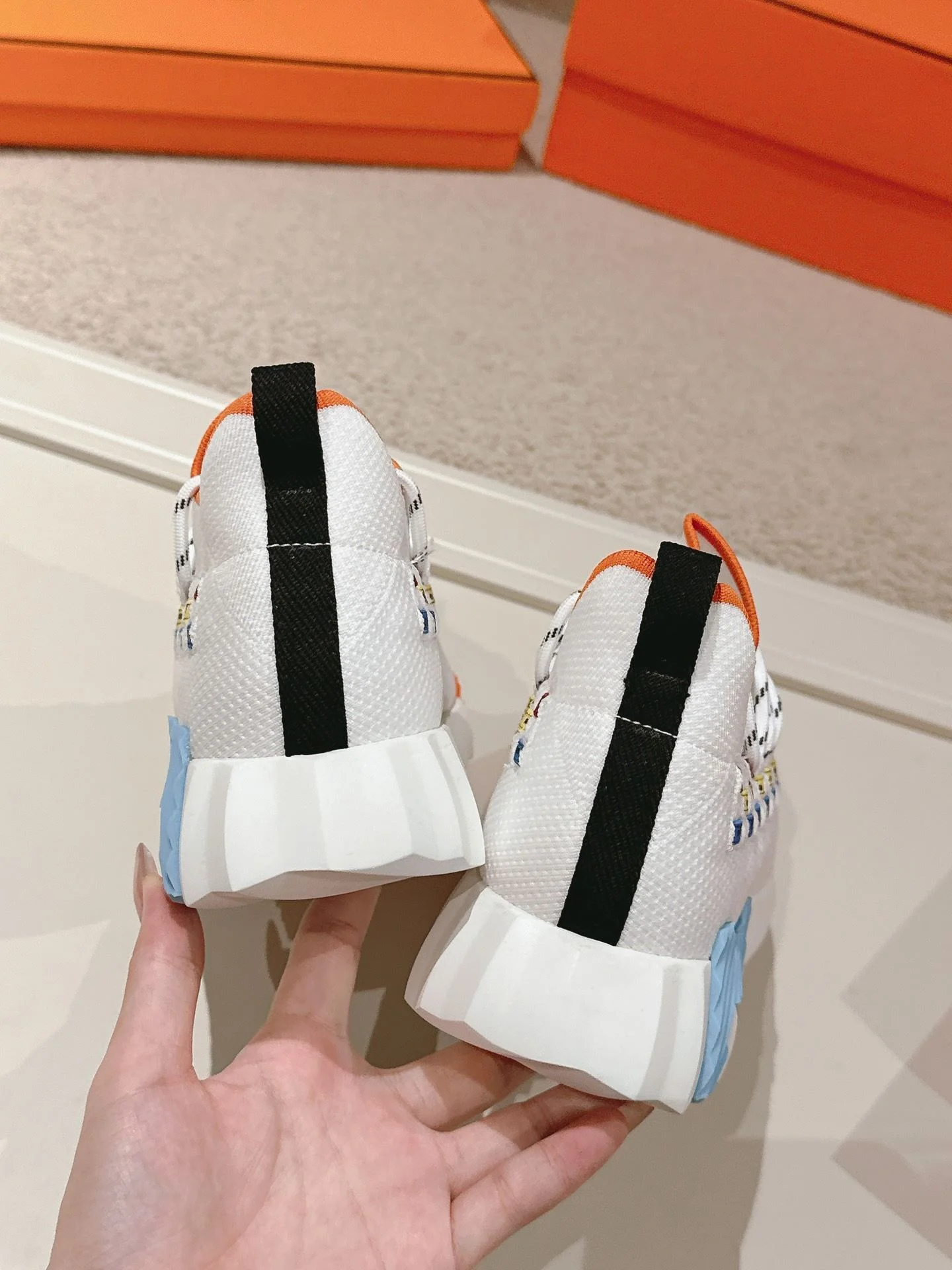 Hermes Low Shoes Versatile 26657