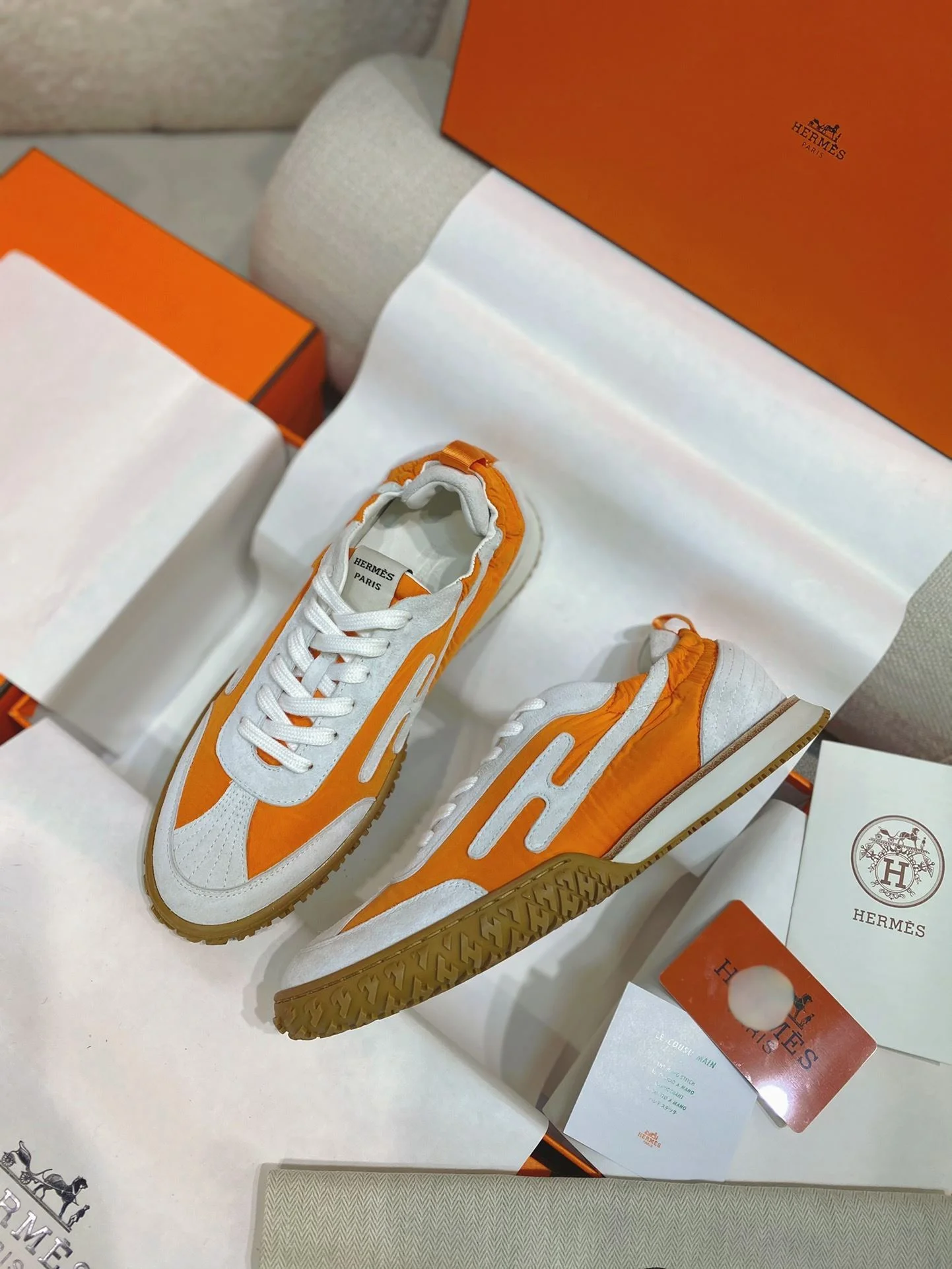 SoftTouch Hermes Low Shoes 26582