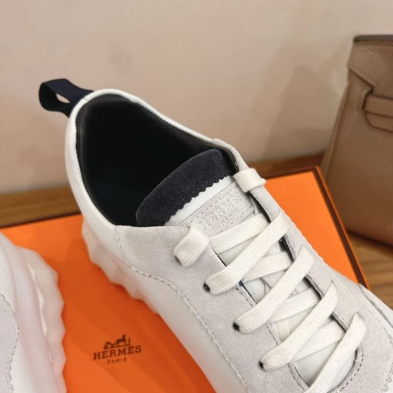 Classic Hermes Low Shoes 26486