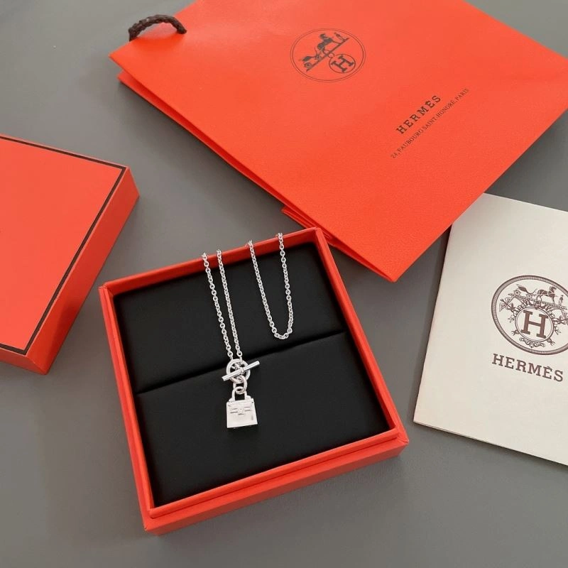 Hermes Necklaces Functional 247446