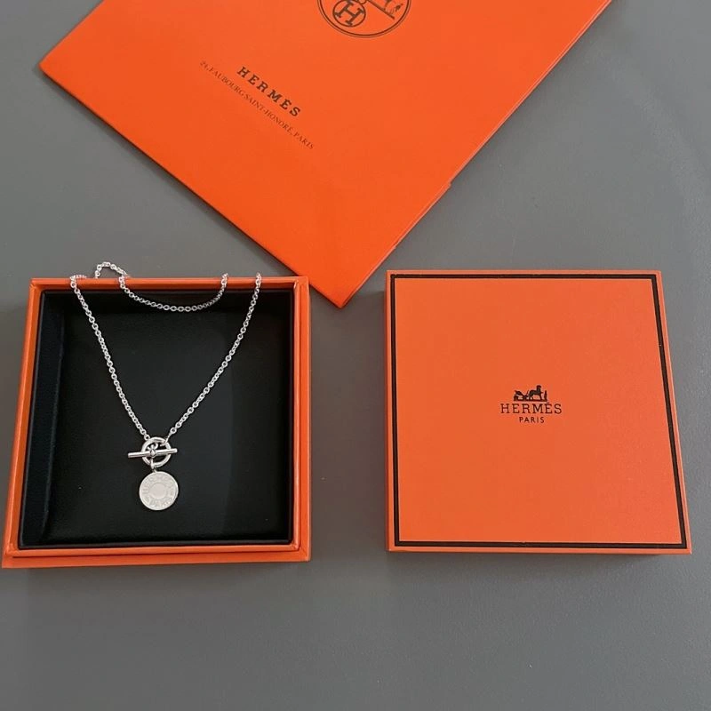 Efficient Hermes Necklaces 247348