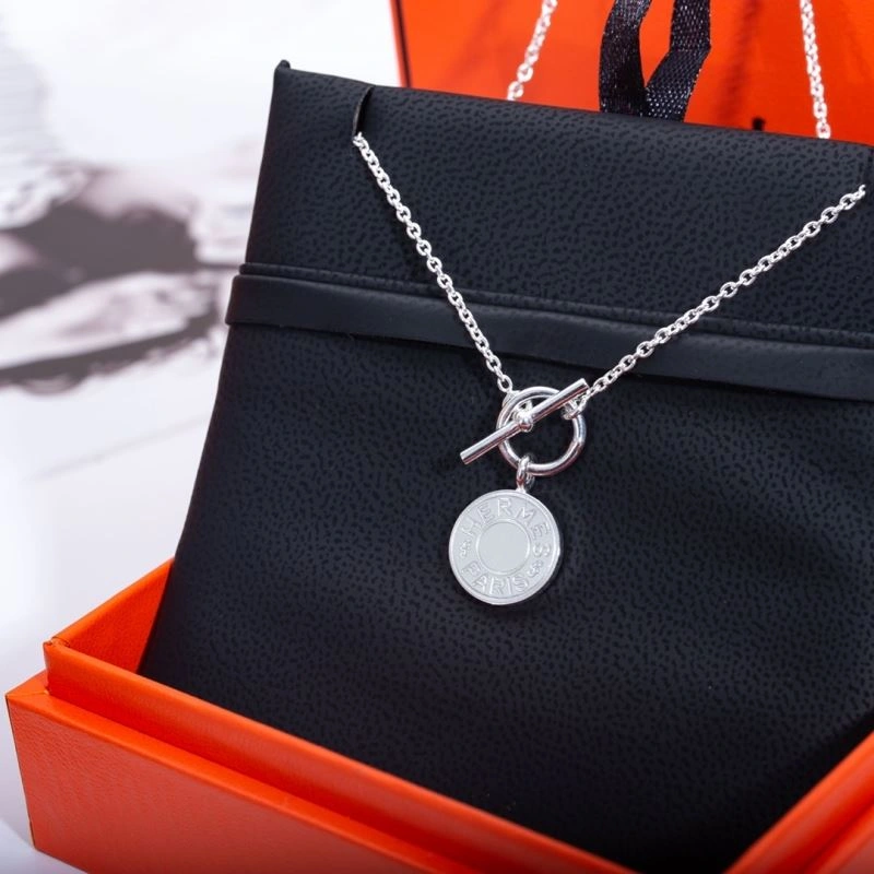Hermes Necklaces Functional 247545