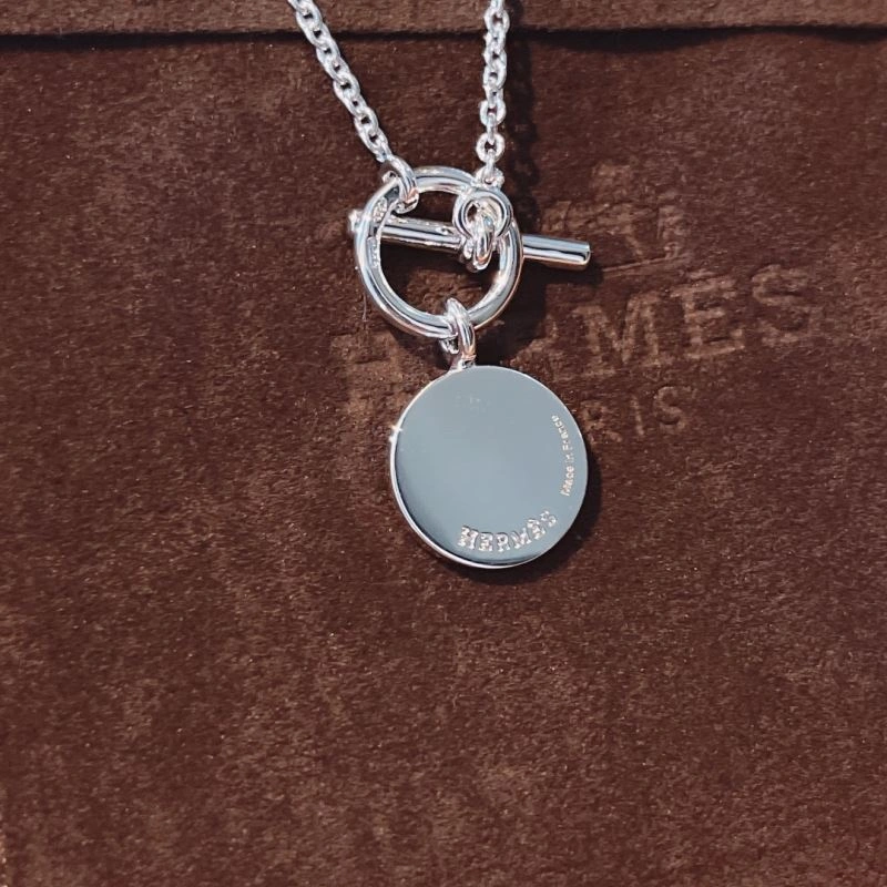 TechFriendly Hermes Necklaces 247558