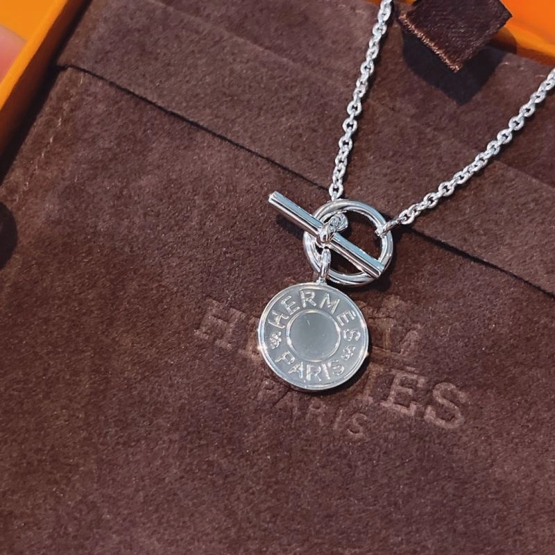 TechFriendly Hermes Necklaces 247558