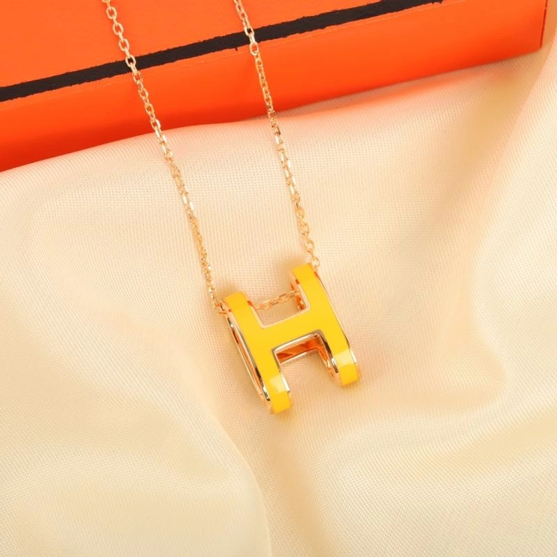 Minimalist Hermes Necklaces 247542