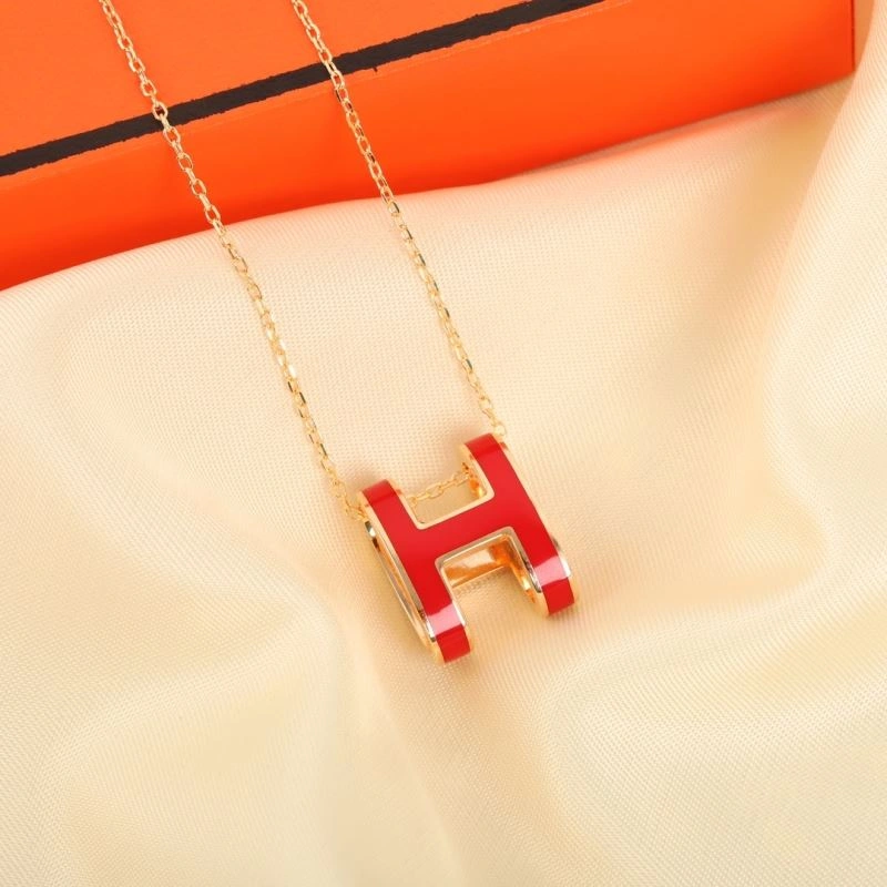Minimalist Hermes Necklaces 247542