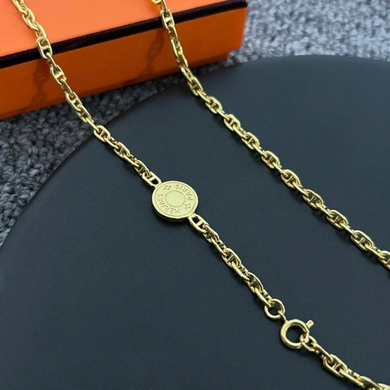 Resilient Hermes Necklaces 247534