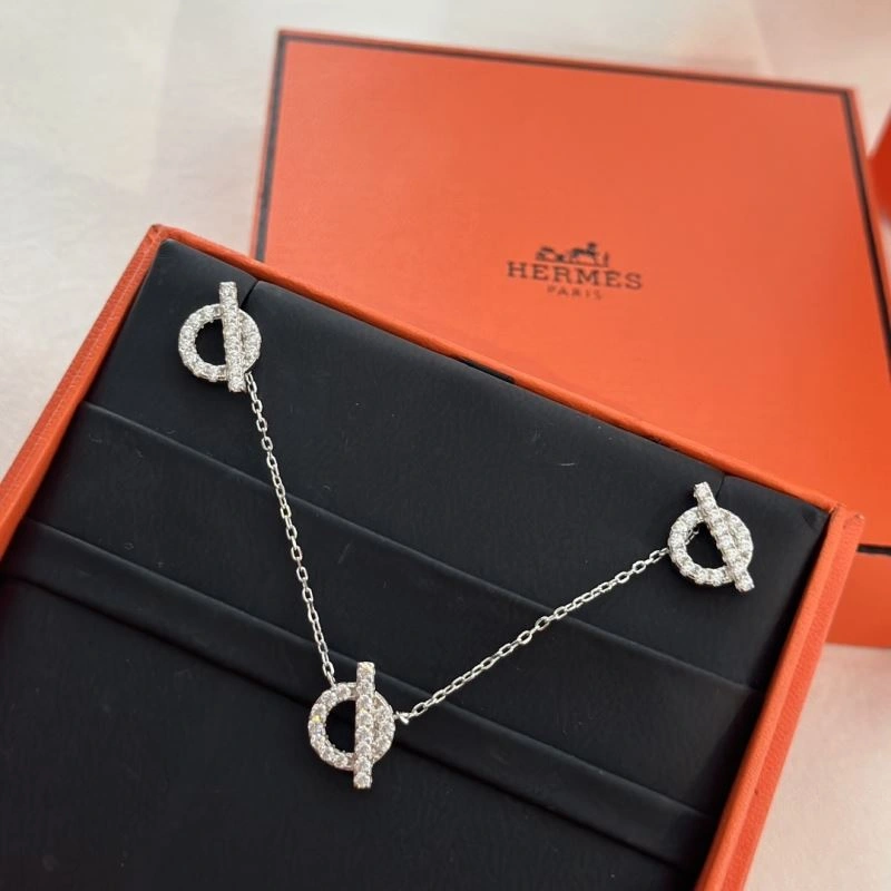 Comfortable Hermes Necklaces 247513