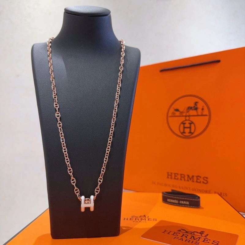 Refined Hermes Necklaces 247486