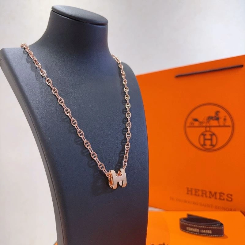 Refined Hermes Necklaces 247486