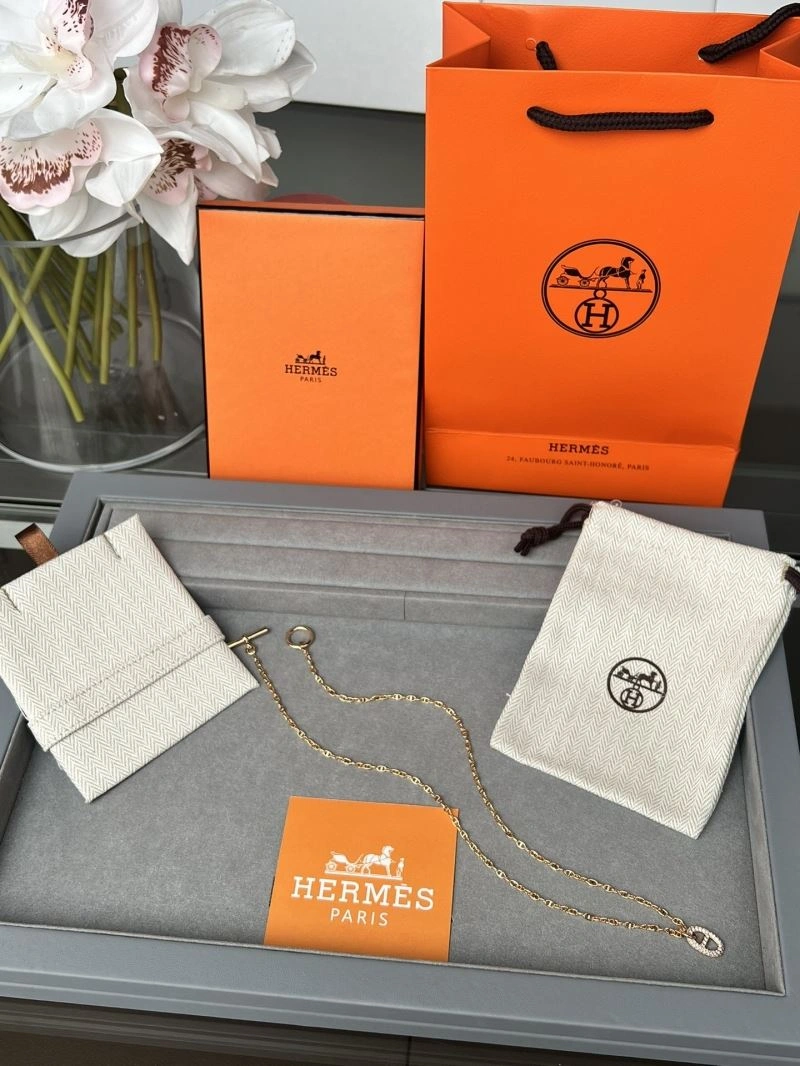 Functional Hermes Necklaces 247260