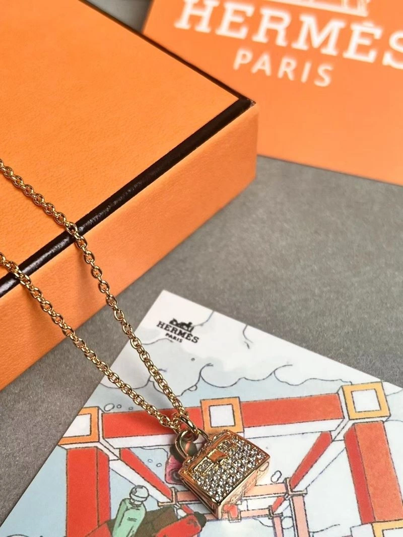 Chic Hermes Necklaces 247170