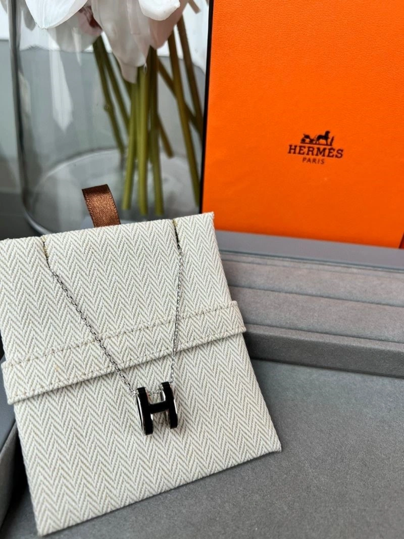 Practical Hermes Necklaces 247044