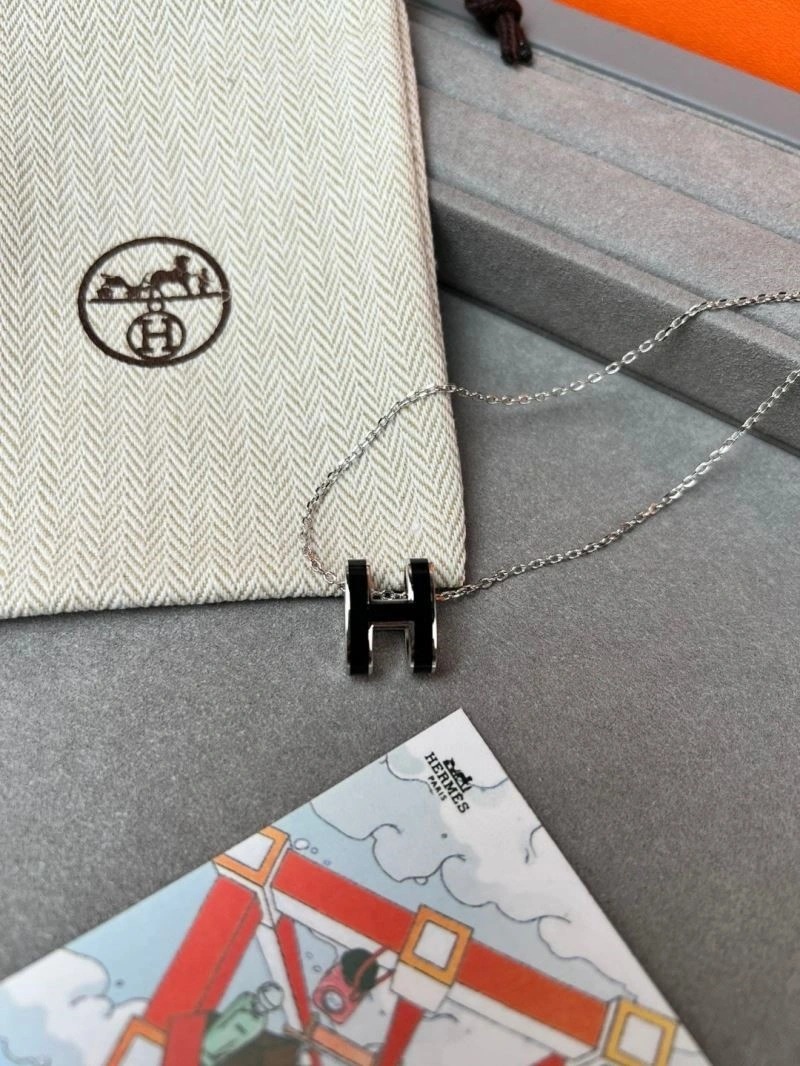 Practical Hermes Necklaces 247044