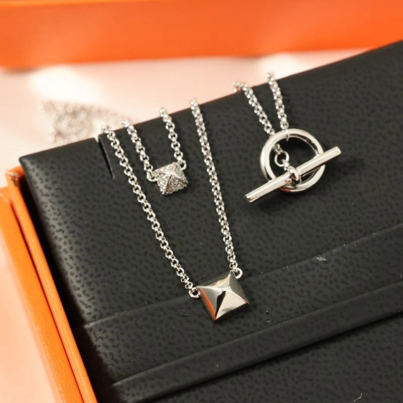 RelaxedFit Hermes Necklaces 246988