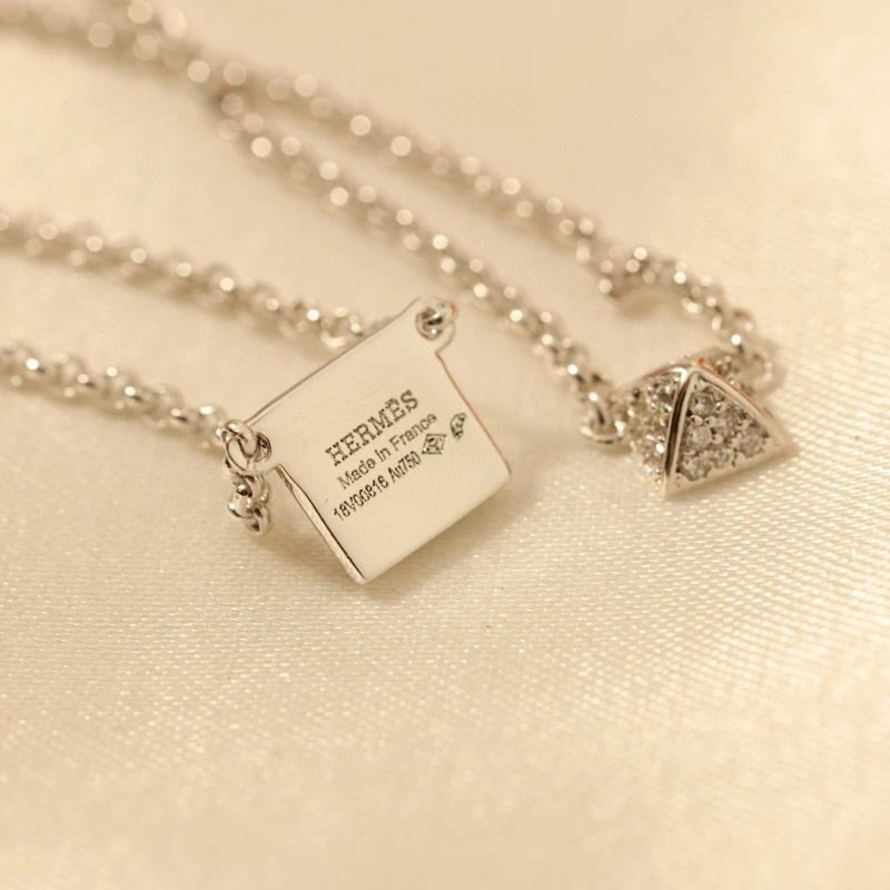 RelaxedFit Hermes Necklaces 246988