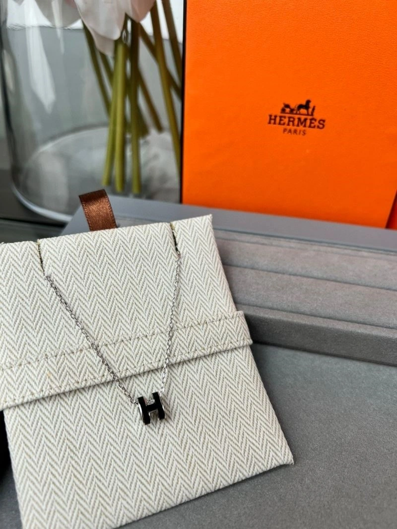 Snug Hermes Necklaces 246962