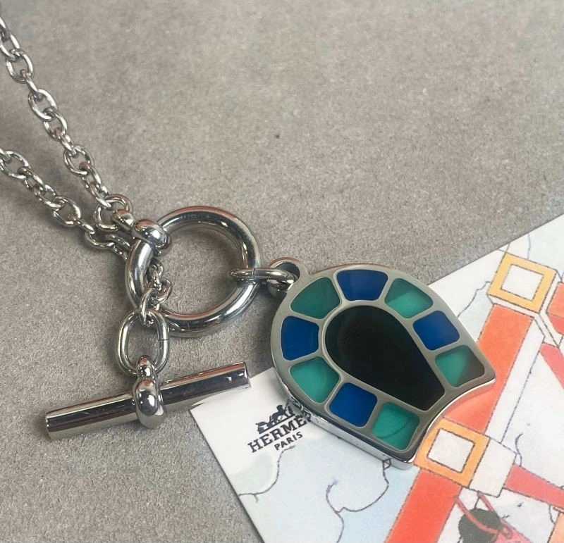 Hermes Necklaces Upgraded 246837